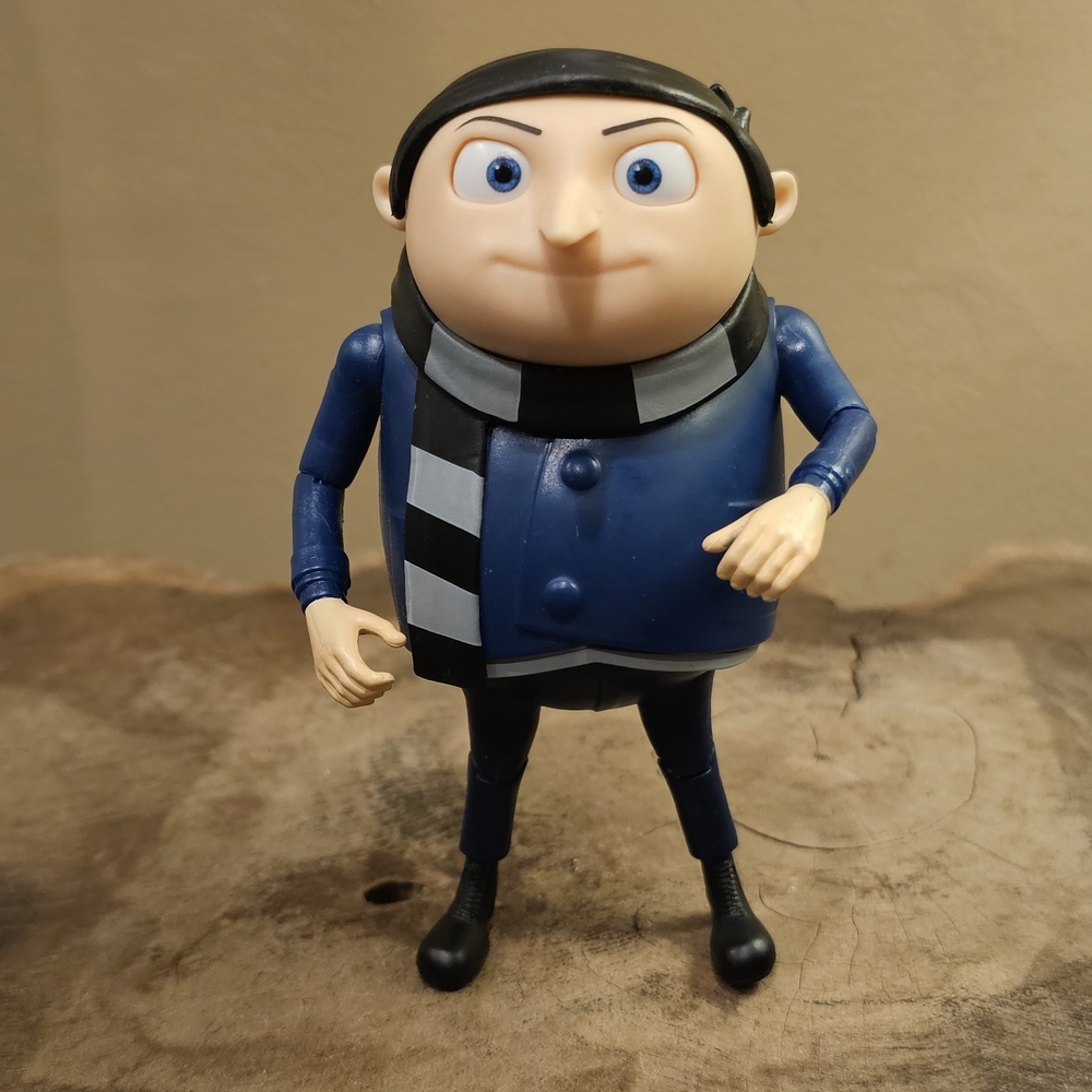 Minions The Rise Of Gru Dragon Disguise & 4 Other Characters Bundle - Picture 16 of 16